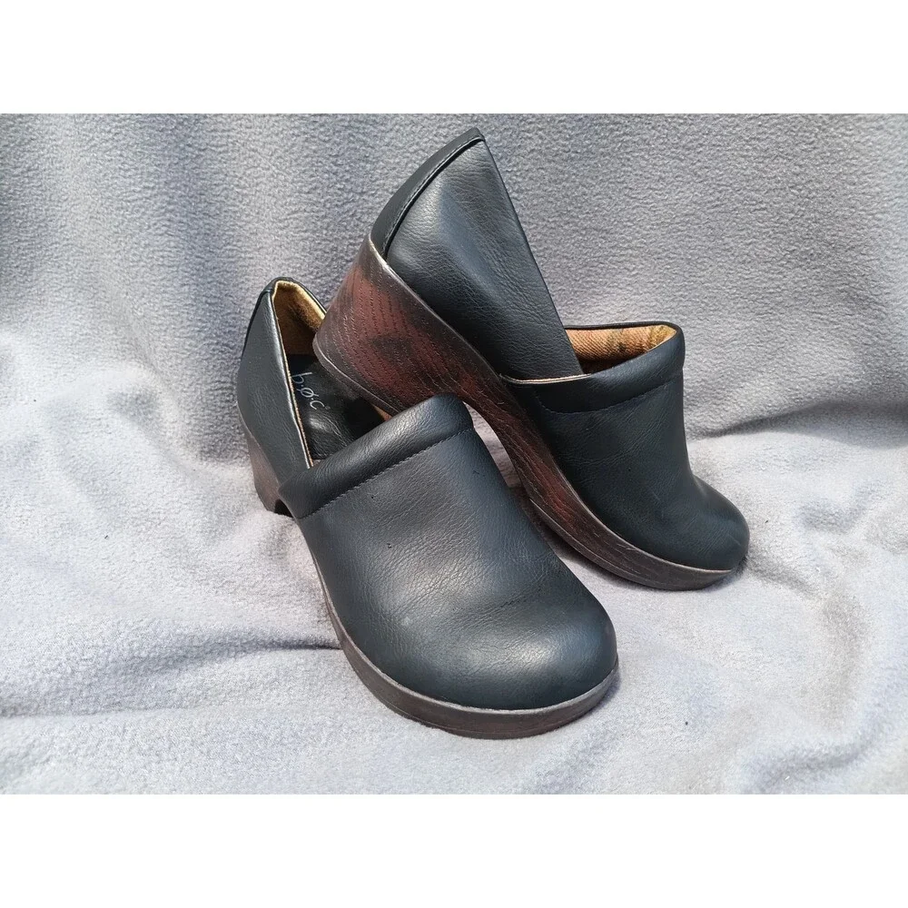 BOC Black Leather Mule Clogs Women’s 8M Wood Bottom Look Comfort Slip On